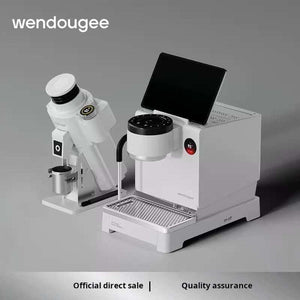 ماكينة Espresso احترافية بنظام Double Boiler وتحكم PID ذكي.