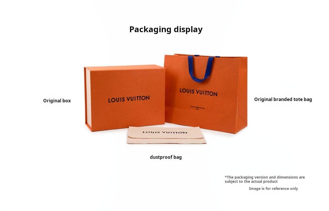 حقيبة سفر Keepall من Louis Vuitton بنقش الدنيم وتفاصيل زهور.