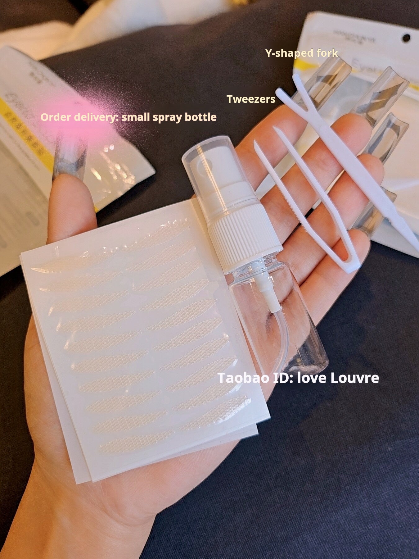 Change the shape of your eyes with your bare hands in 3 seconds! Drop-shaped lace double eyelid patches are sticky when exposed to water, invisible swollen eye bubbles, and prevent sagging